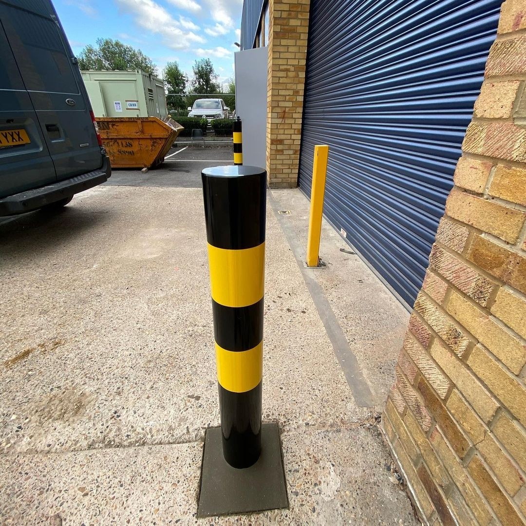 139mm Dia x 1500mm Hi Vis Bollard | Heavy Duty | Security Post ...